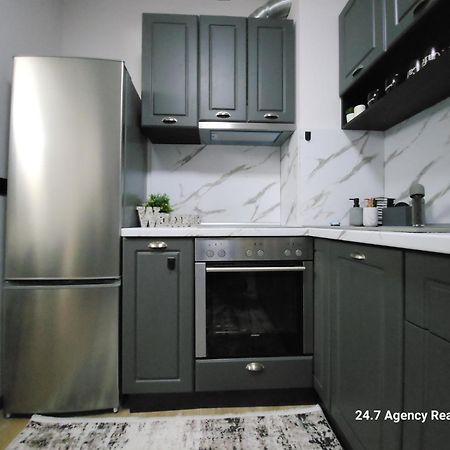 Zoia Apartment Varna Exterior photo